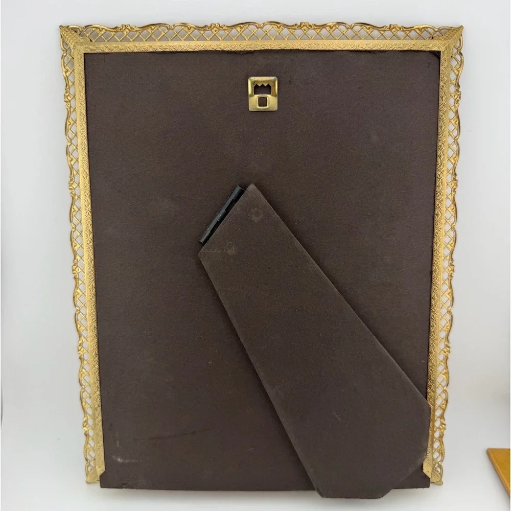 Regal Frames 8x10 Photo Frame Gold Tone Vintage Filigree Lattice Ornate